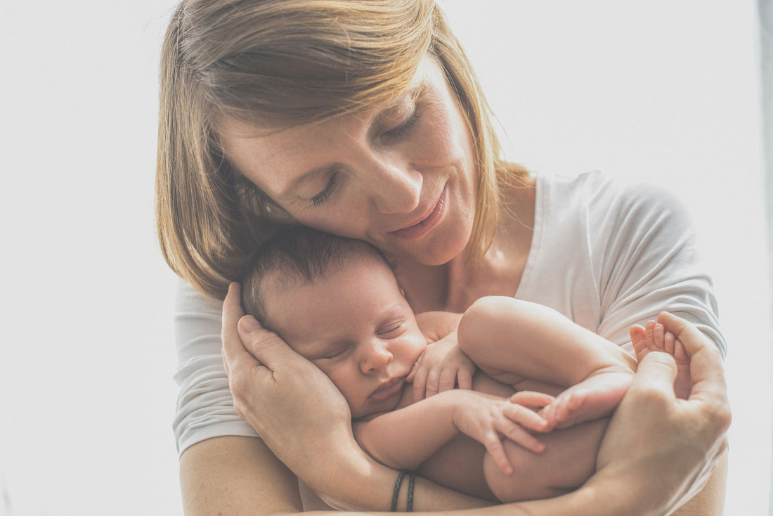 Exploring Black and White Baby Books: A Guide for Newborns' Visual Development - Chunky Deli